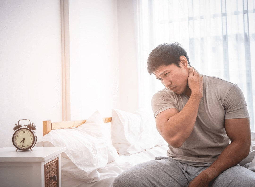 Nackenschmerzen nach dem Aufstehen