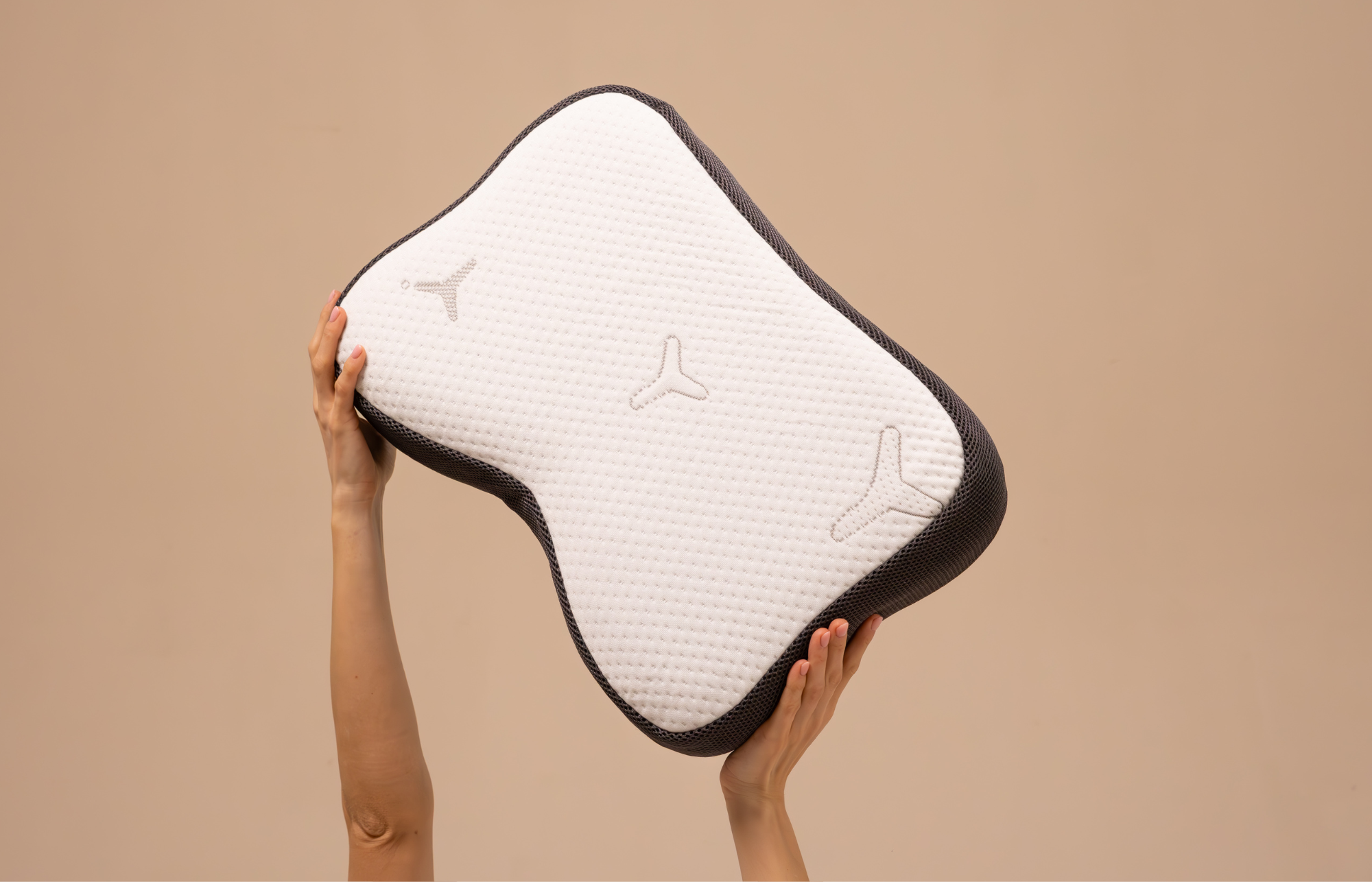 ReCharge Nackenkissen mit Bambus-Aktivkohle und Visco Schaum - Third of Life